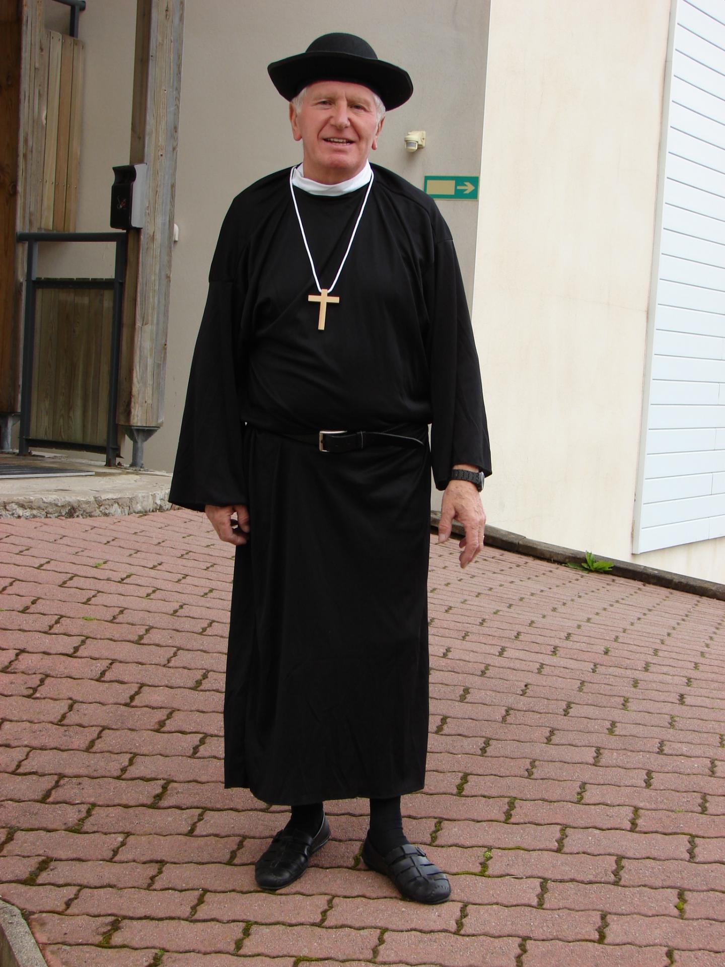 Bussang 2013. Sermon avant départ par l'abbé Rézinat