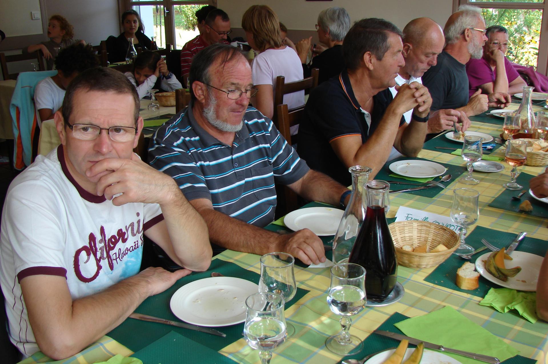 Ste Montaine 2014.Du sérieux à table !!